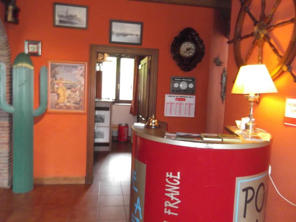 Posada Las Mananitas Cobreces Exterior photo